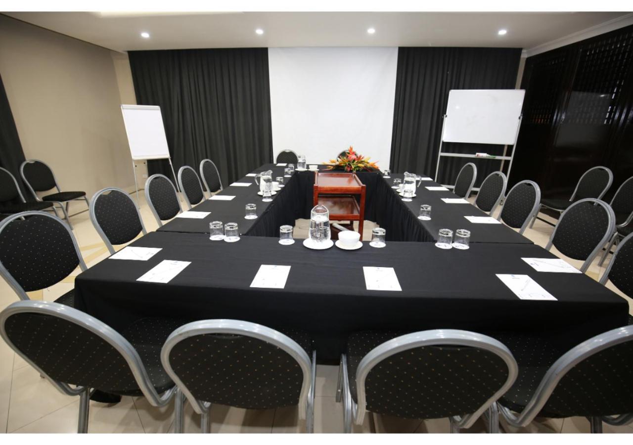 Ela Beach Hotel Port Moresby Ngoại thất bức ảnh
